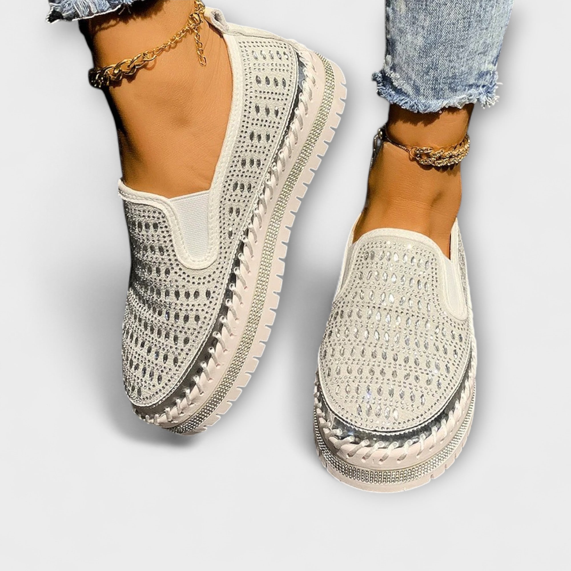 Edith | Punta tonda decorata con strass — 2
