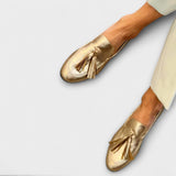 Theresa | nappine metalliche lucide e cuciture decorative — 1