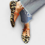 Kriemhild | Ballerine a punta con stampa leopardata — 2