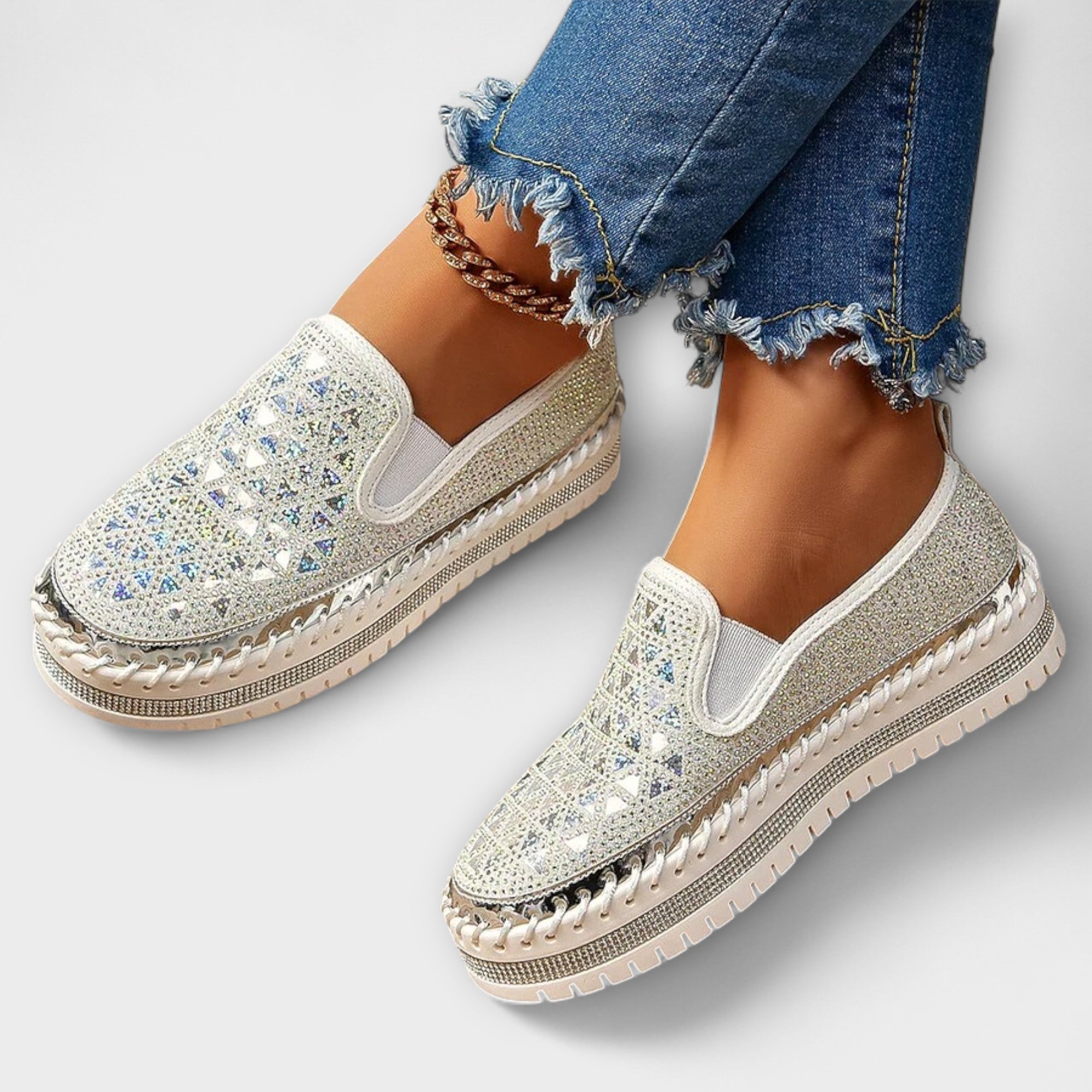 Tamara | Pantofole decorate con strass — 1