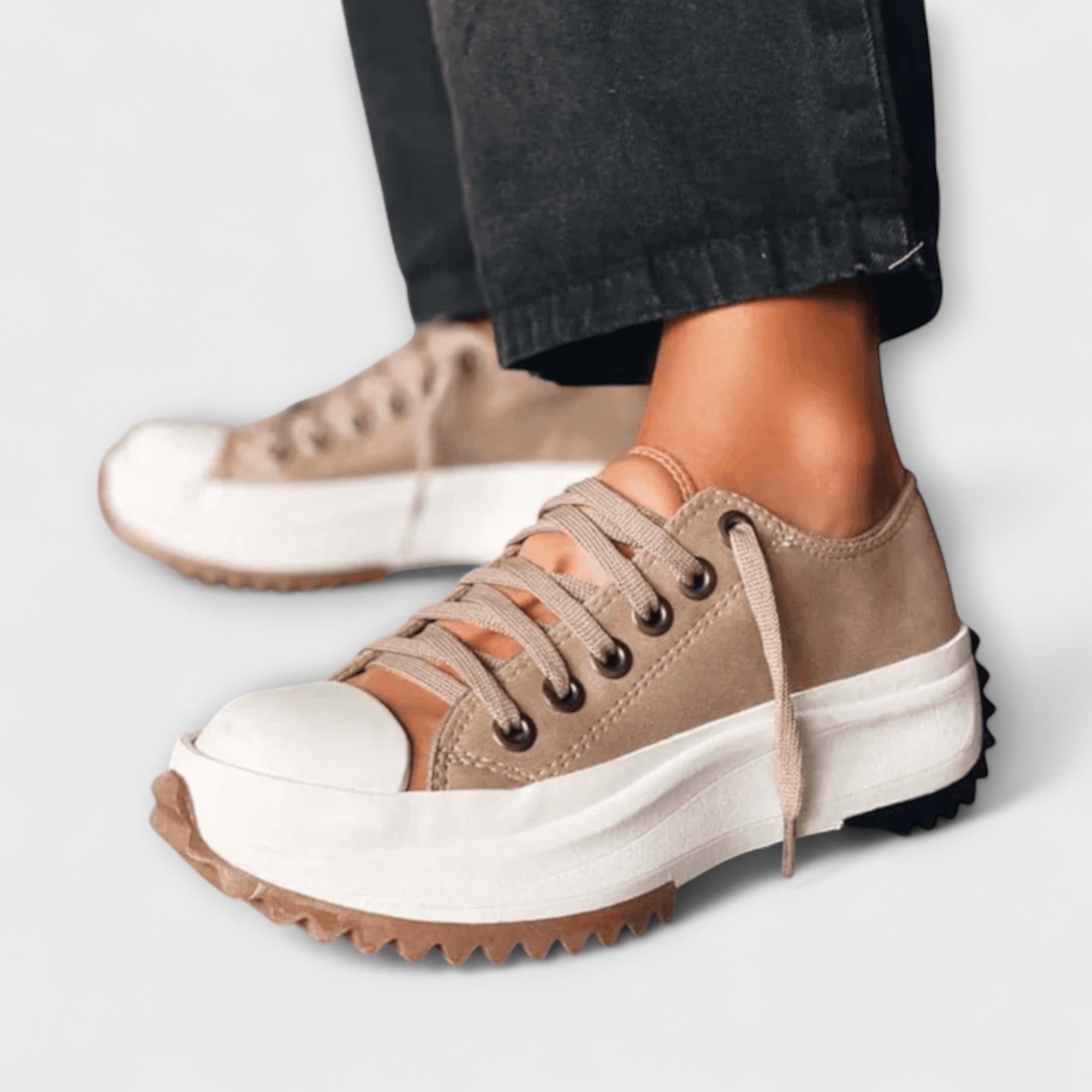 Christina | scarpe stringate con plateau alla moda — 1