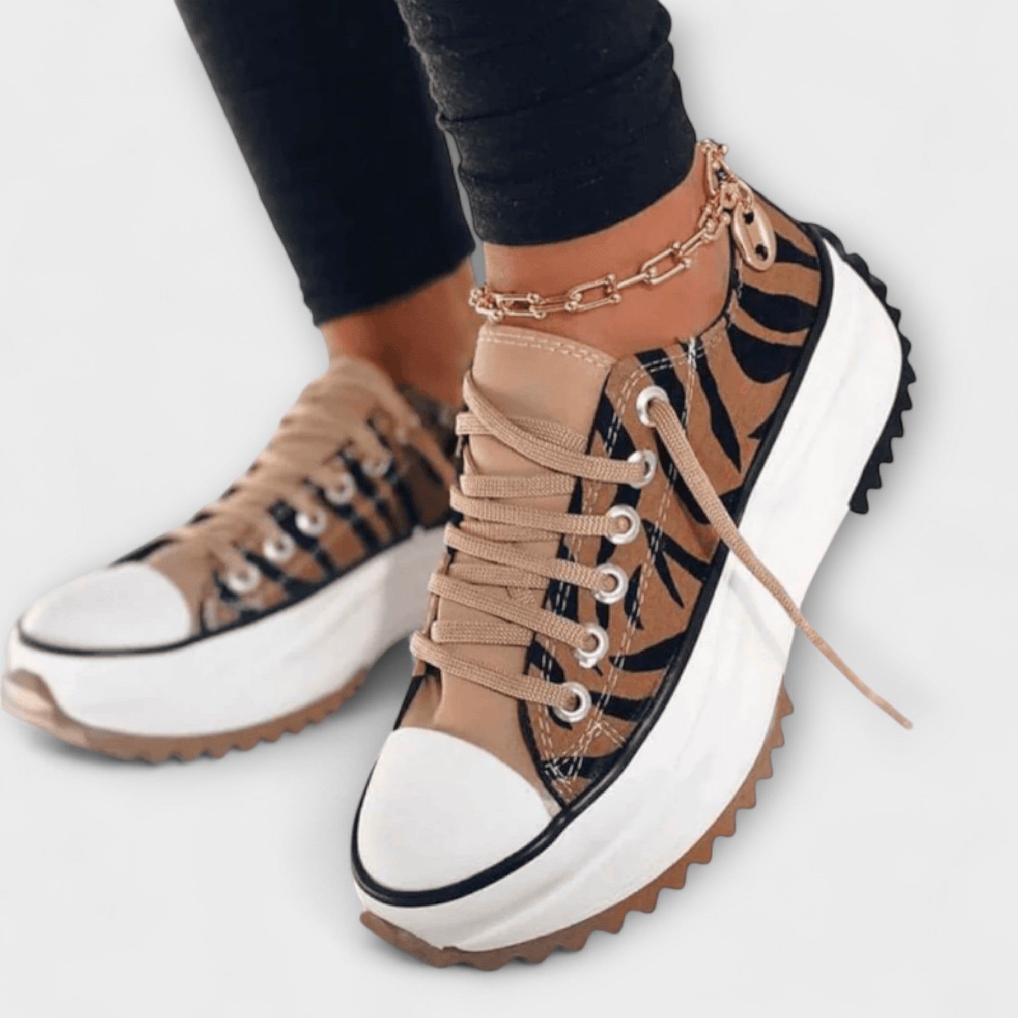 Christina | scarpe stringate con plateau alla moda — 5