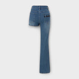 Selina | Shorts in denim asimmetrici alla moda con una tracolla — 4