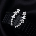 Gabriele | Lussuosi orecchini floreali con strass — 3