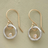 Nina | Orecchini vintage con pietre luminose — 1