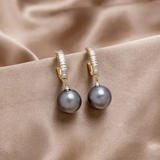 Birgit | Orecchini eleganti con accenti di perle — 2