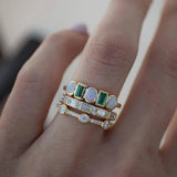 Elena | Anelli vintage con opale bianco e verde — 1