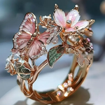 Ramona | Anello a farfalla naturale lucido con zirconi — 1