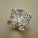 Minna | Anello antico traforato — 1