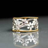 Neele | Anello a fiore irregolare — 1