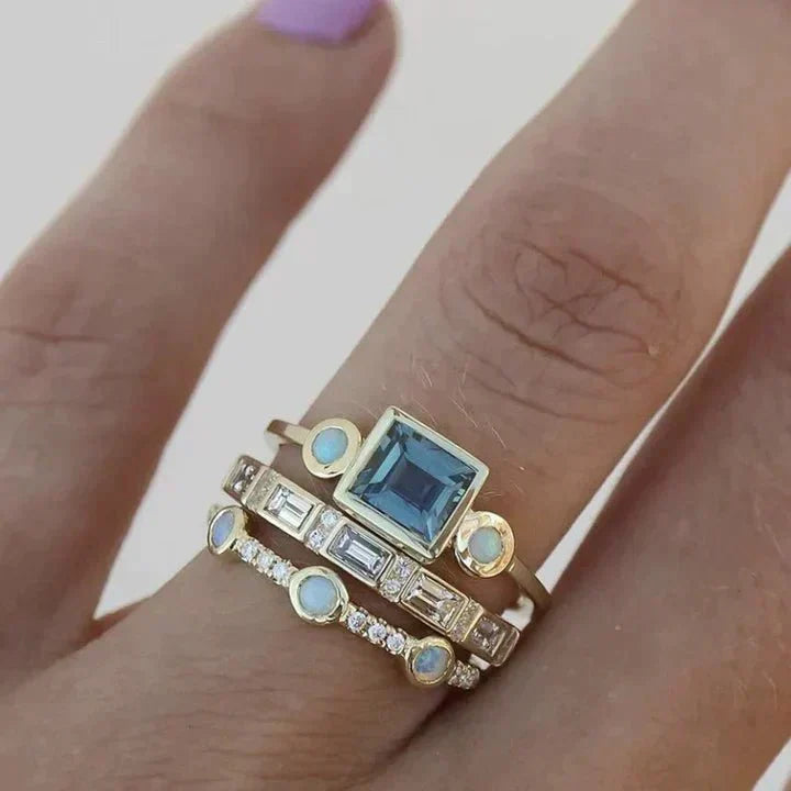 Charlotte | Collana vintage in cristalli blu — 1
