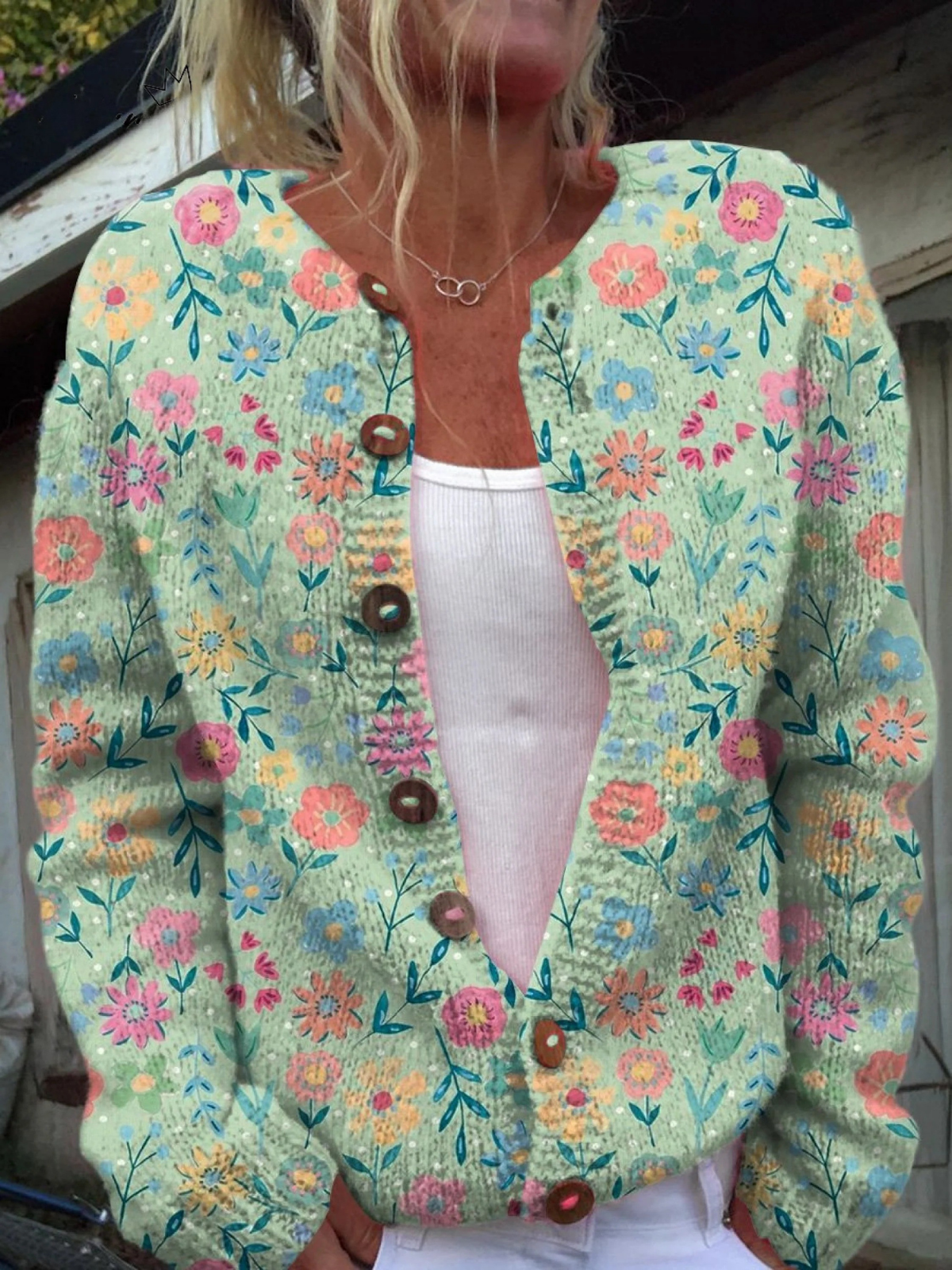 Cardigan con stampa floreale e bottoni — 1