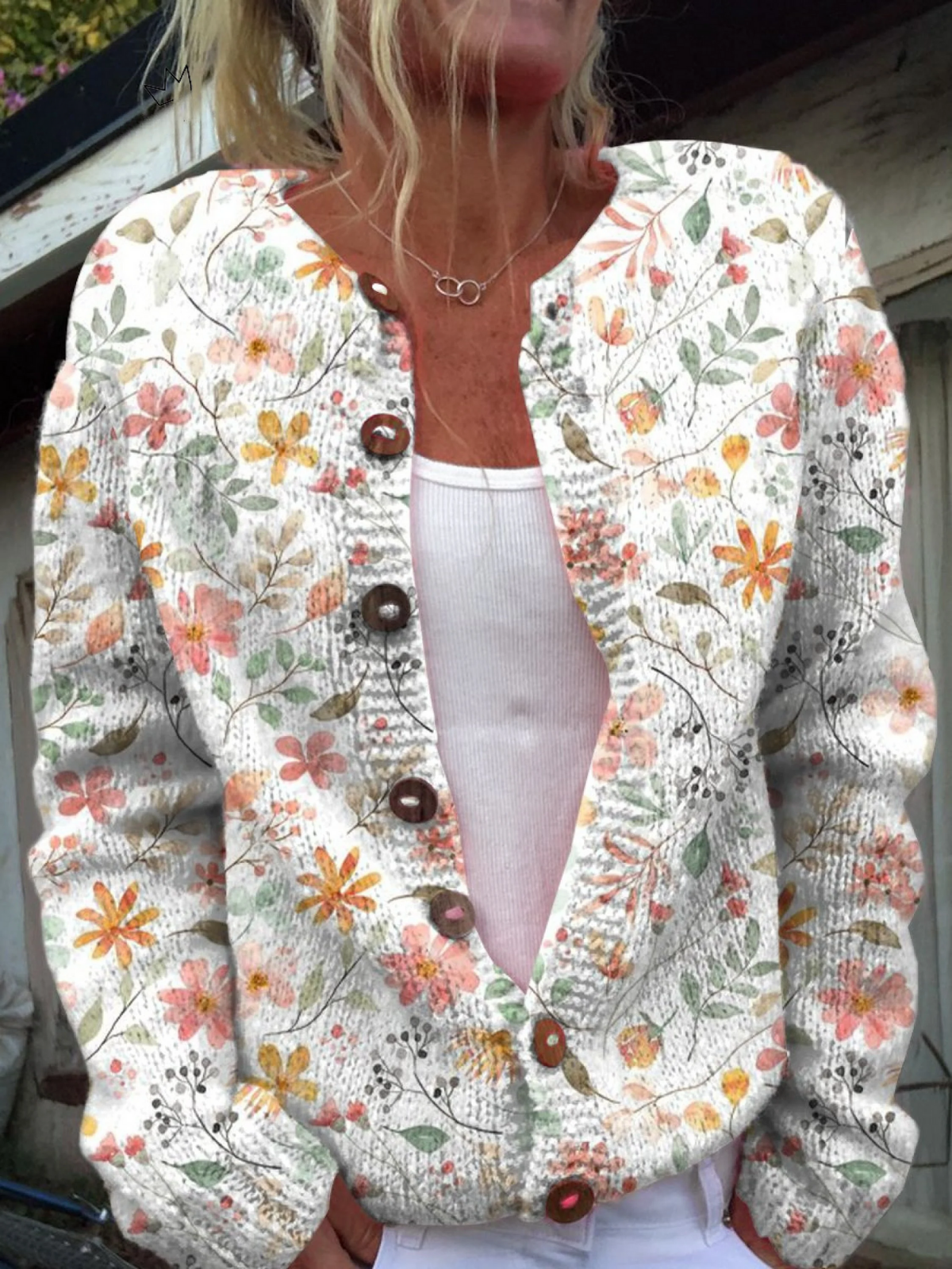 Cardigan con stampa di piccoli fiori freschi e bottoni — 1